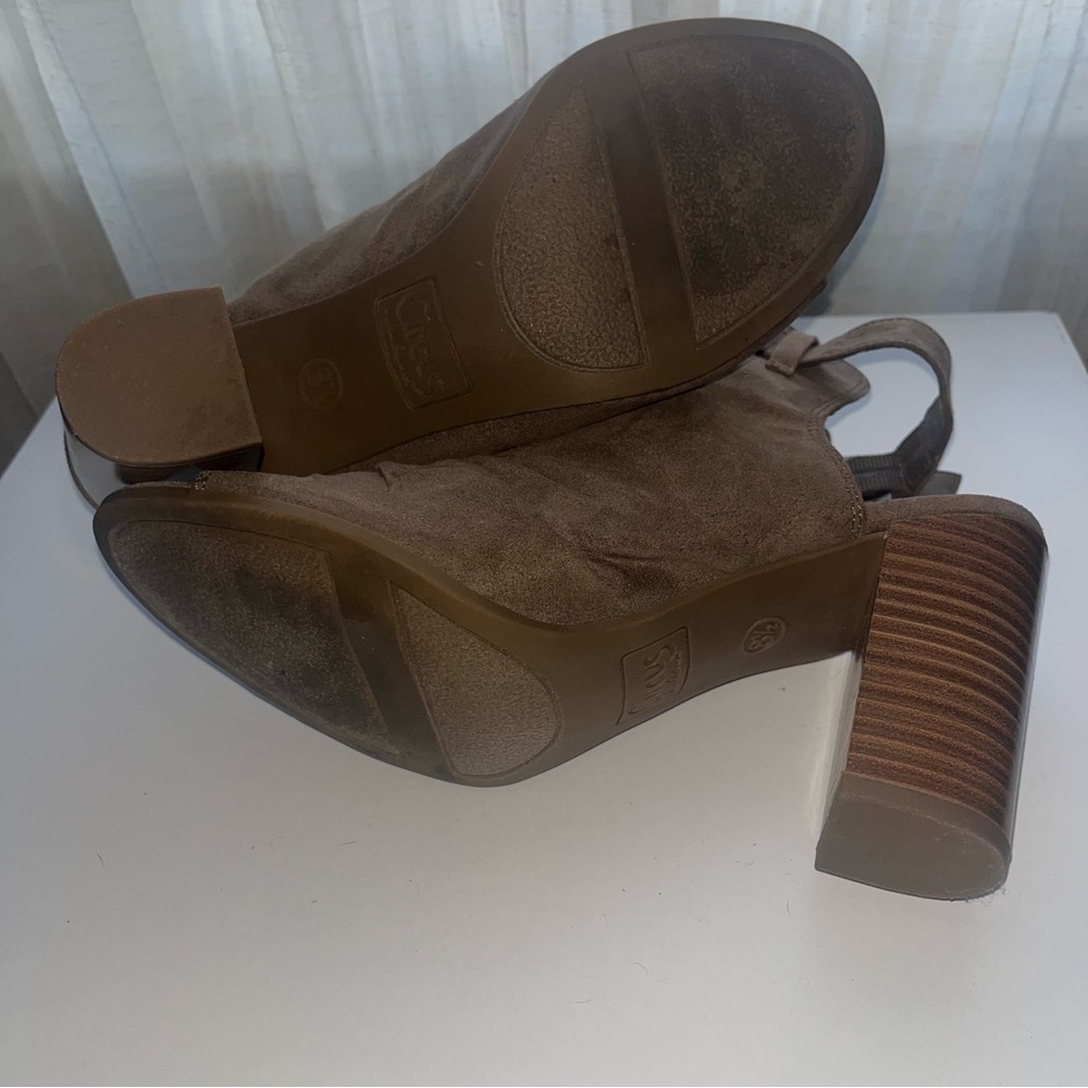 Circus by Sam Edelman Women's Tan Block Heel Open Toe Suede With Buckle Size 8.5 - Picture 10 of 10